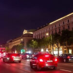 "Immagine di Bologna con segnale stradale Città 30, evidenziando il nuovo limite di velocità per ridurre incidenti e vittime entro il 2025."