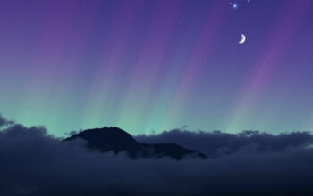"Vista dell'eclissi lunare in Cile con colori straordinari nel cielo."