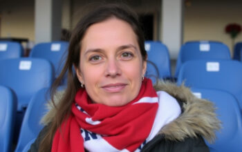 ALT: "Mara Venier annuncia novità per Domenica IN, suscitando preoccupazioni tra i fan."