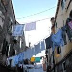 Perchè i panni non vanno mai stesi gocciolanti?
