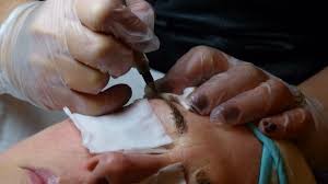 Trucco permanente per le sopracciglia: Tutto quello che devi sapere per uno sguardo perfetto