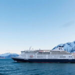 "Immagine della crociera a zero emissioni di Havila Voyages da Bergen a Kirkenes, un viaggio di 12 giorni nella natura norvegese."