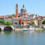 "Ravenna 2025: strategie innovative per il turismo sostenibile e affrontare le sfide climatiche"