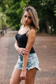 Shorts in Estate: Un Outfit Non Per Tutti (Ma Che Fa La Differenza)