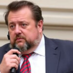 "Gerry Scotti sorpreso dall'intervento di Pier Silvio Berlusconi a La Ruota della Fortuna"
