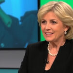 "Maria De Filippi, da laureata in giurisprudenza a icona della televisione italiana, la sua storia di successo."