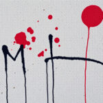 "Rimozione di macchie e graffi dalle pareti con panno in microfibra: guida semplice e efficace."